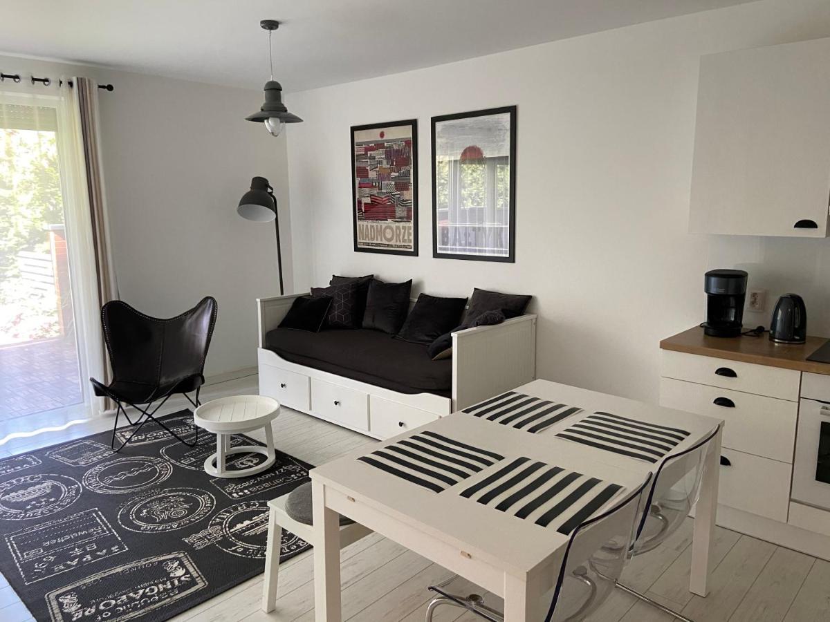 Apartament Biały w Rewalu Zewnętrze zdjęcie